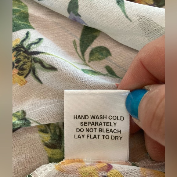 *HOSTPICK*  SLINKY Sheer Floral Cascade Front or Tie Front Cardigan MED NWOT - Picture 10 of 10